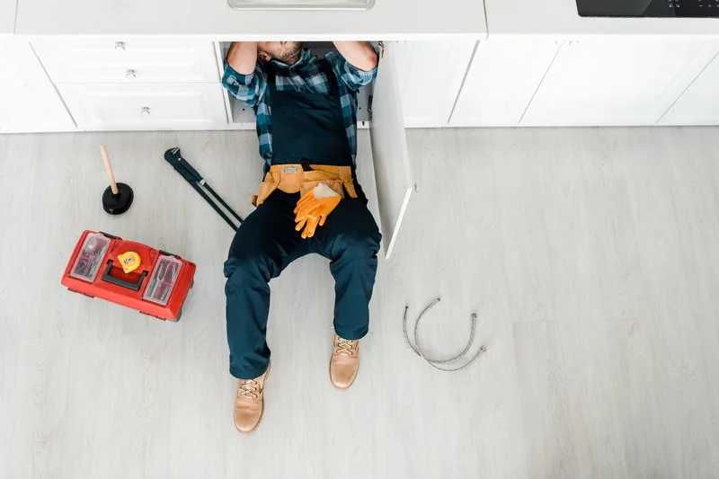 Plombier professionnel en dépannage — Ateliers Plombier Paris 5, Paris 5e